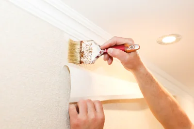 Pose de papier peint à Génébrières — revêtements muraux et toiles de verre